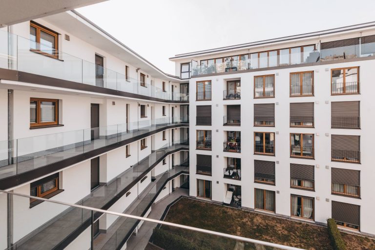 2022_Monogruen_Frankfurt-Darmstädter-Landstrasse_004