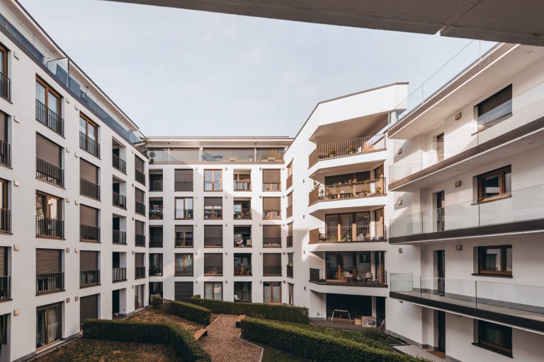 2022_Monogruen_Frankfurt-Darmstädter-Landstrasse_013