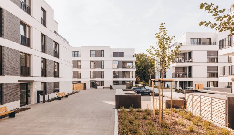 2022_Monogruen_Kriftel_018 – Titel